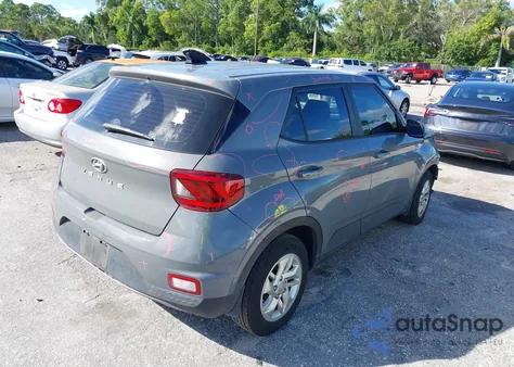 2021 Hyundai Venue Se from USA, damaged, VIN KMHRB8A32MU109370